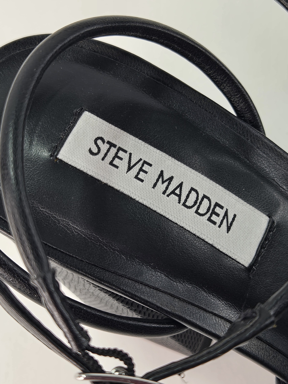 Steve Madden Kinsley Black Strappy Block Heel Sandals Women's Size 11 - Picture 7 of 13